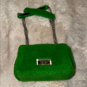 Green Faux Fur Chain Shoulder Bag. New no inclusion